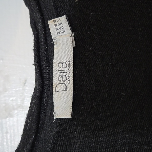 Dalia Black Short Sleeve Dress with Pockets Womens Medium - Picture 2 of 6